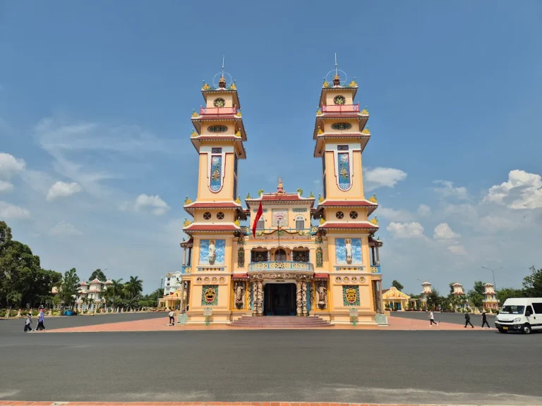高台教寺庙和古芝地道