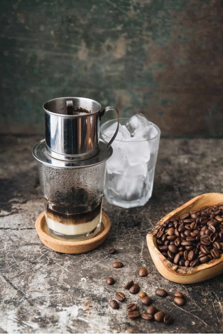 Le café filtré au phin permet une extraction optimale et révèle pleinement les saveurs. ☕