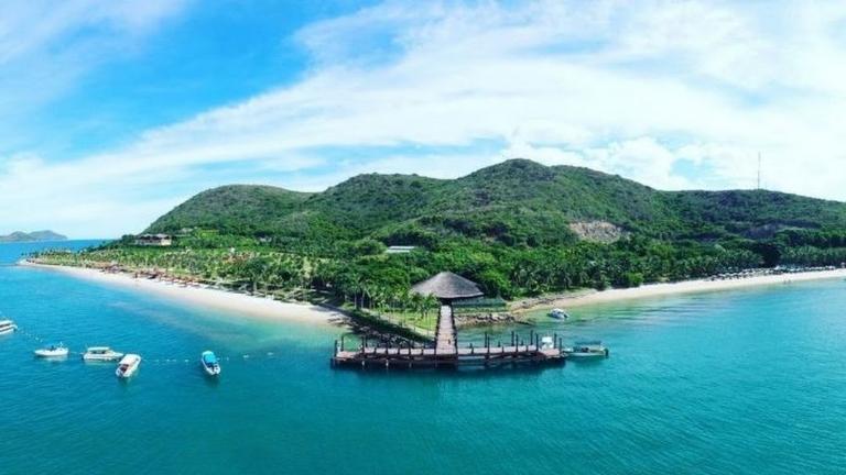 Hon Tam è soprannominata la “perla” di Nha Trang.