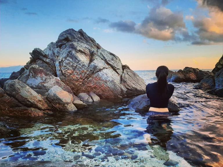 Esplorare la grotta di Tam Son