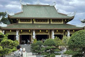 ダナンのリンウンパゴダの本堂。写真: グエン・ダット