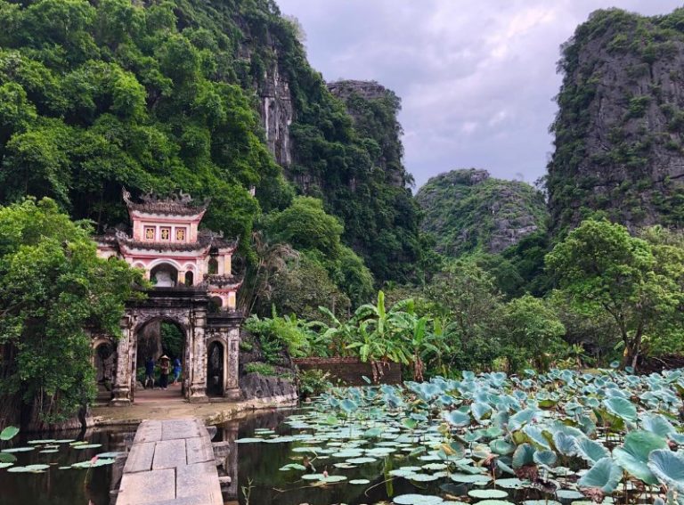 Hoa Lu Ninh Binh: The Complete Guide Of Hoa Lu Ancient Capital ...