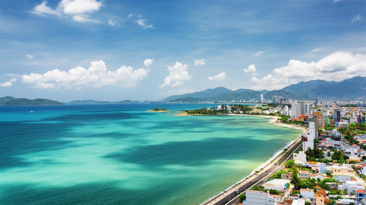 TP.HCM - QUY NHON - PHU YEN - NHA TRANG 4D4N