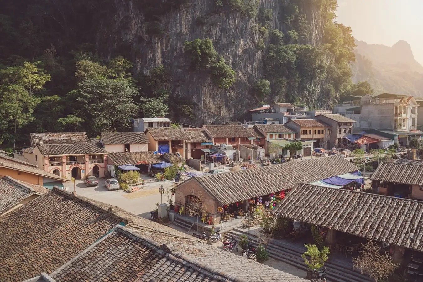 Where is Dong Van ancient town?