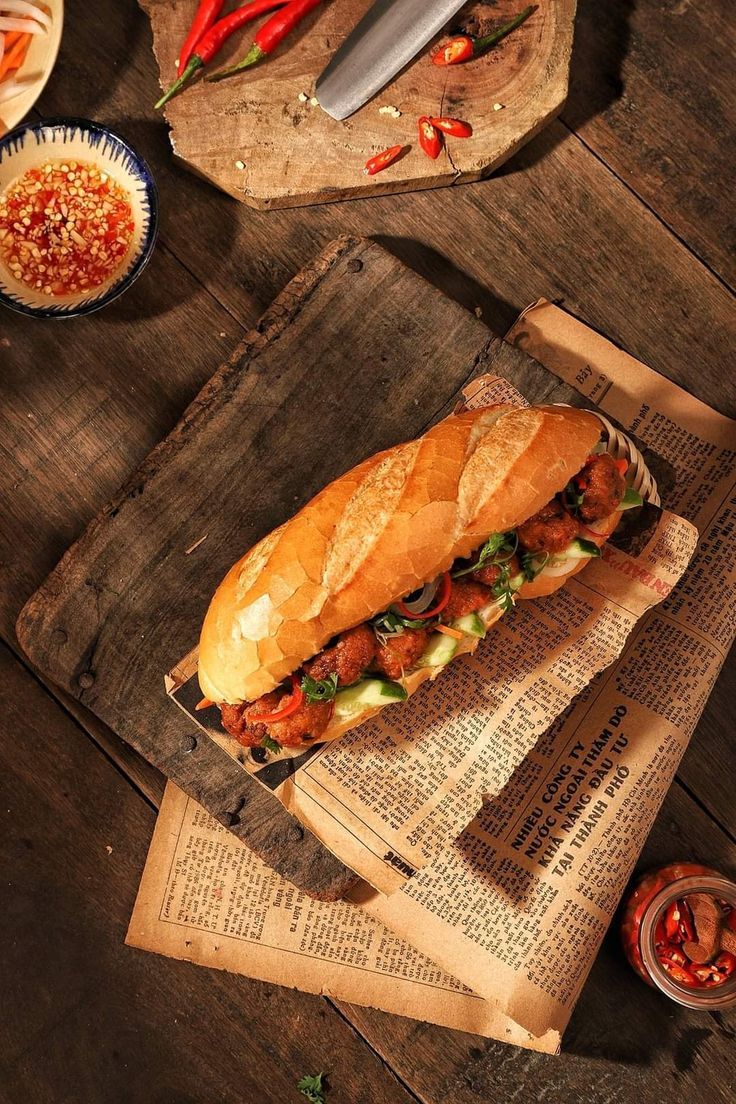 The Evolution of Bánh Mì Through Historical Periods