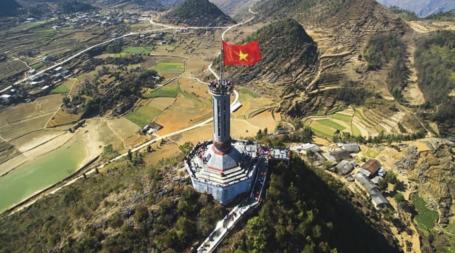 Cột cờ Lũng Cú Ha Giang