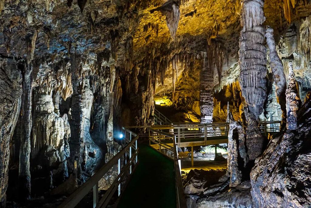lung-khuy-cave ha giang