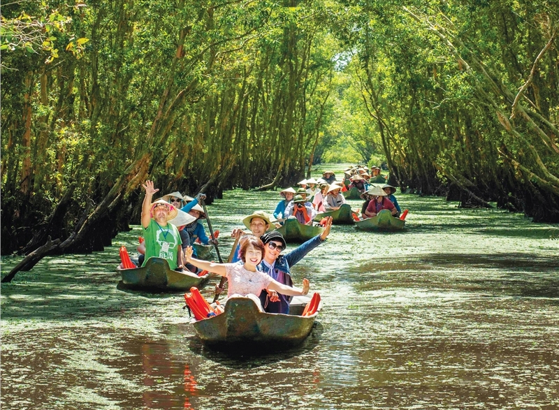 TP.HCM - DONG THAP 2Days / 1Night ( 3-star hotel ) - Ảnh 3