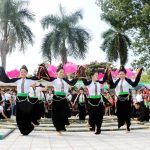 Thai Xoe dance in Mai Chau : Discover Thai culture